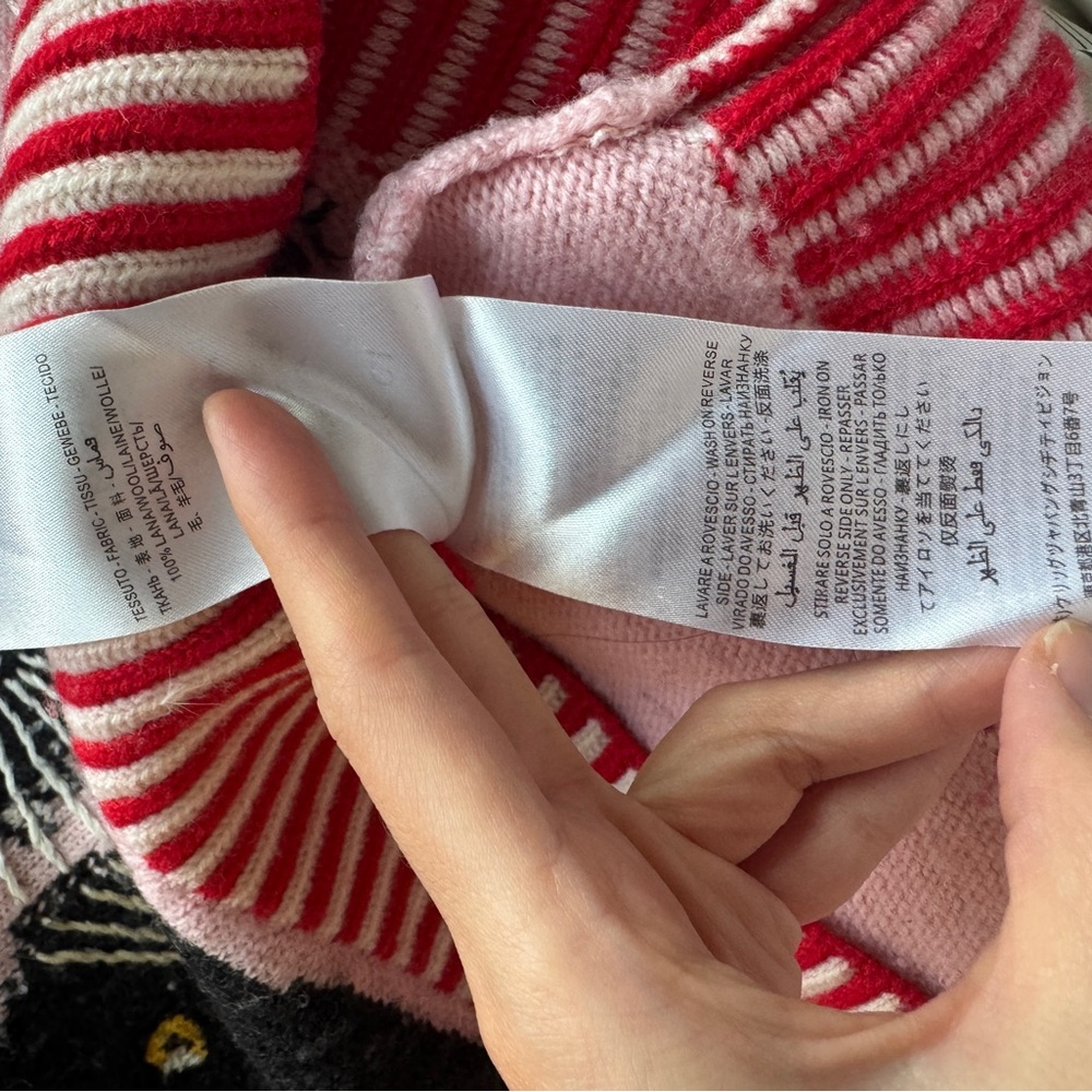 Gucci Pink Knit with Panther Motif - Picture 8 of 8